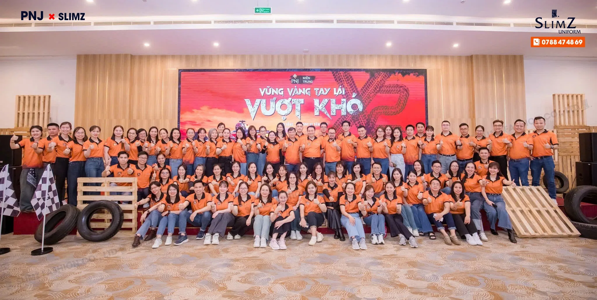banner đồng phục Slimz